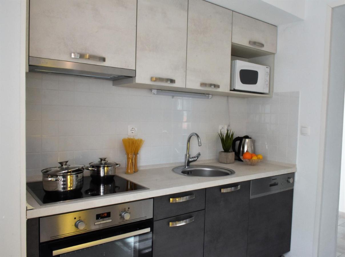 Mravince Apartment Meryl מראה חיצוני תמונה